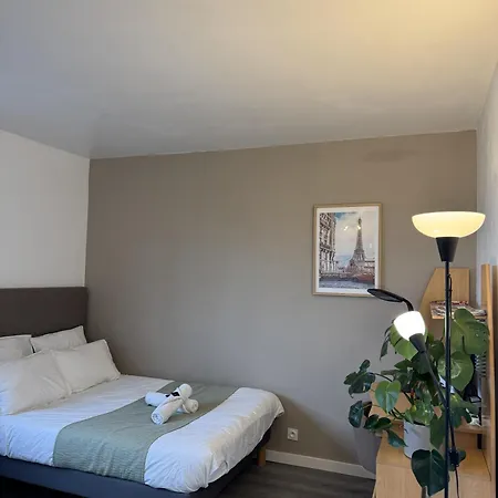 Apartment Renove Centre-ville Avec Parking Prive *