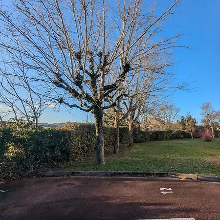 Renove Centre-ville Avec Parking Prive Apartment Angouleme